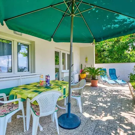 Apartman In 39105