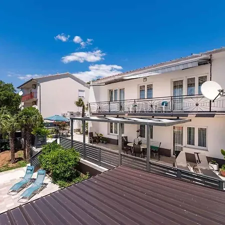 Apartman In 39105 *