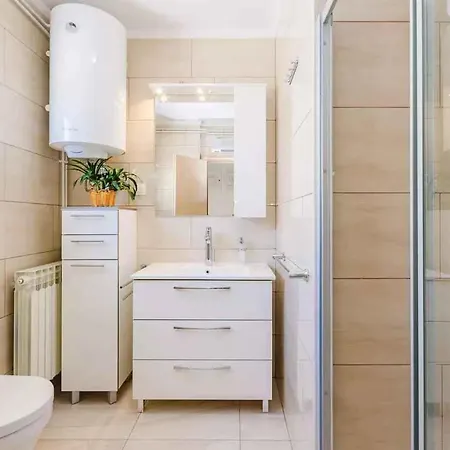 In 39105 Apartman Povile