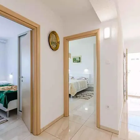 In 39105 Apartman *