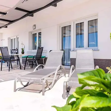 Apartman In 39105 *