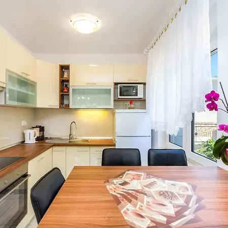 In 39105 Apartment Povile