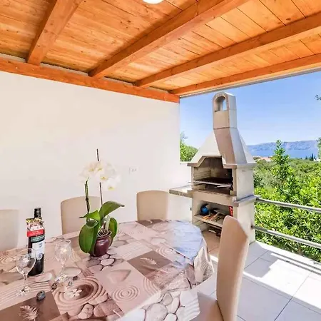 Apartment In 39105 Povile