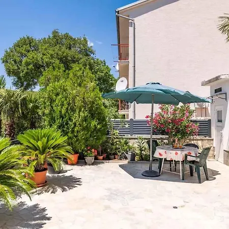 In 39105 Apartment Povile